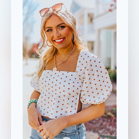 Backless Top - Picture 2 of 4